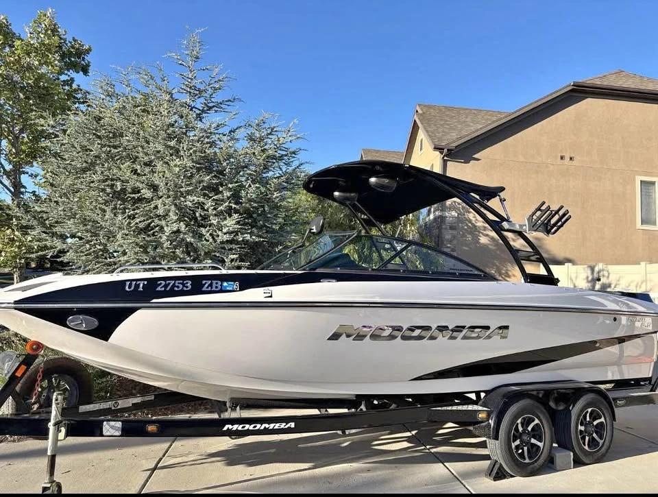 2013 Moomba Mojo 2.5