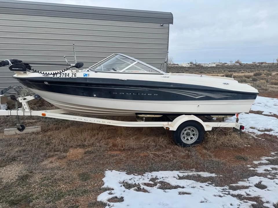 2008 Baylinner 18br
