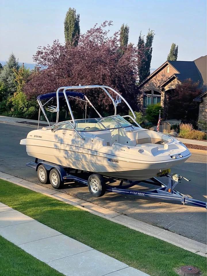 2026 Four Winns Funship 244