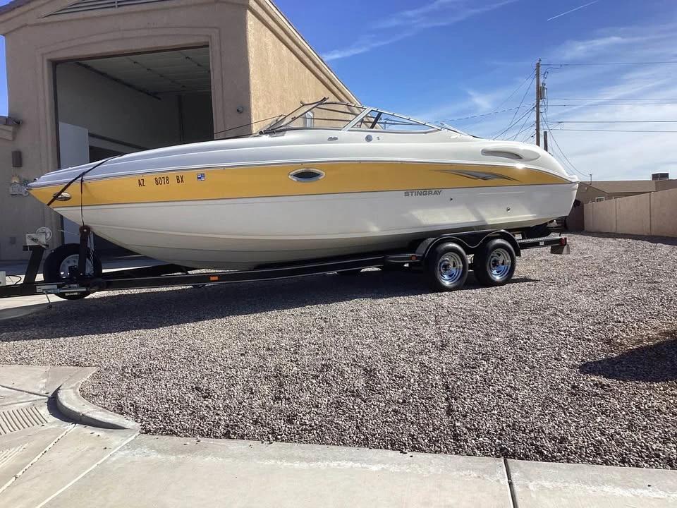 2005 Stingray 250LR