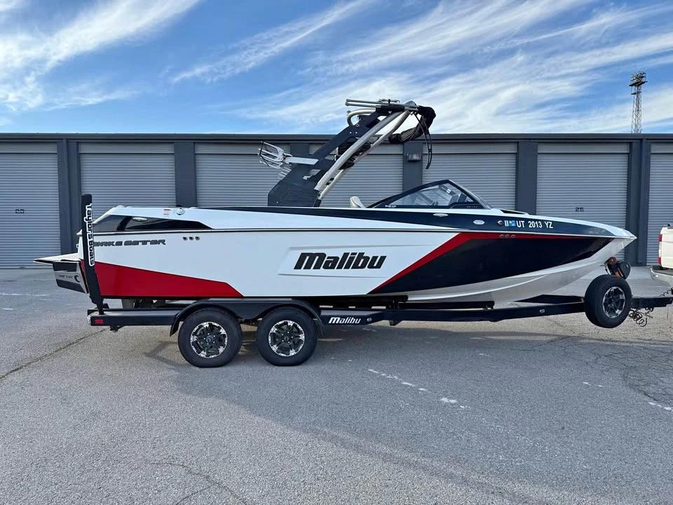 2018 Malibu 23 LSV