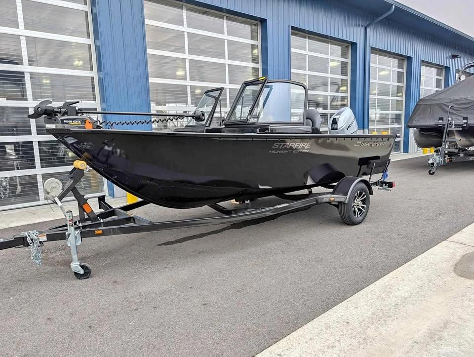 2026 Smoker Craft starcraft 166dc