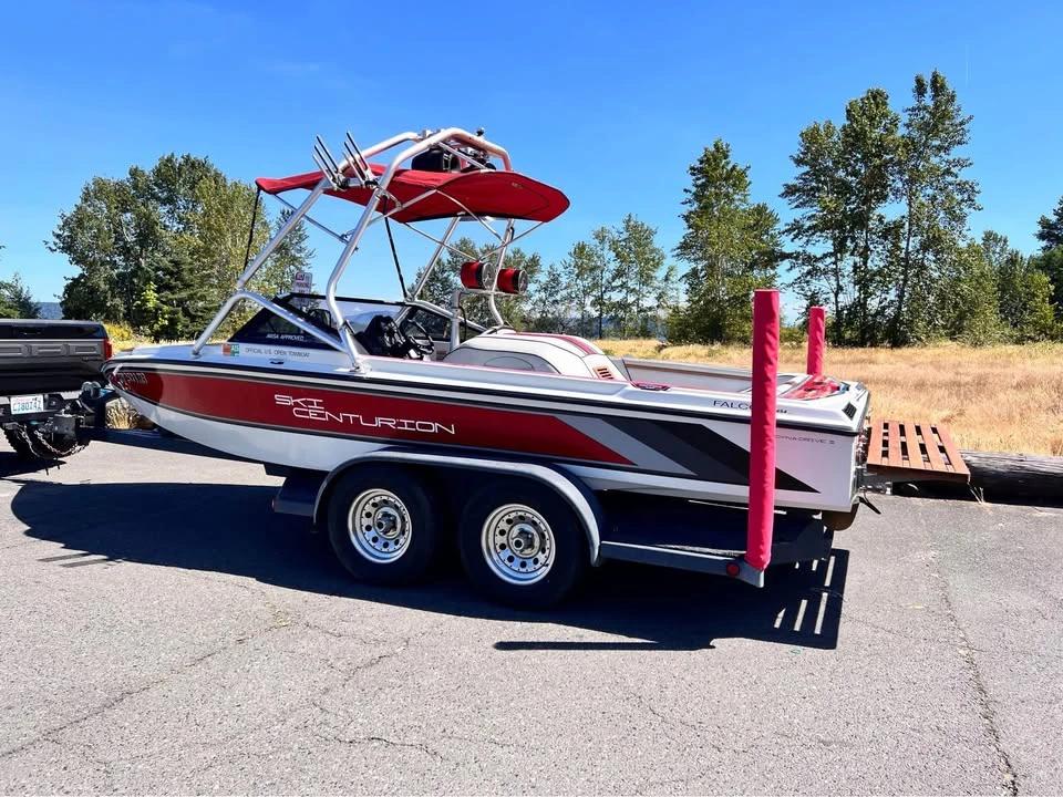 1989 Ski Centurion Falcon 454