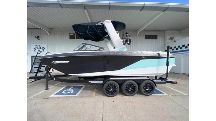 2022 Nautique Super Air G23