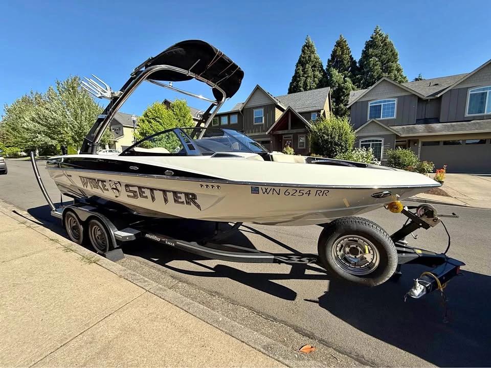 2011 Malibu Wakesetter VLX