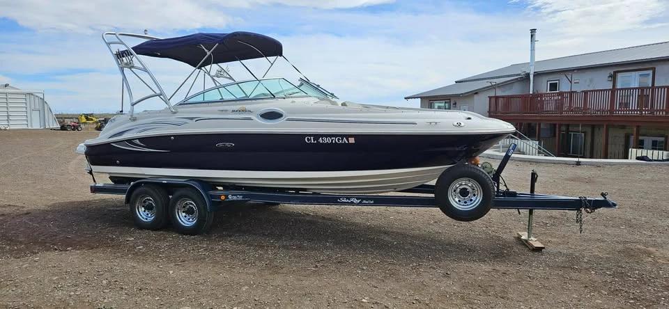 2005 Sea Ray Bayliner