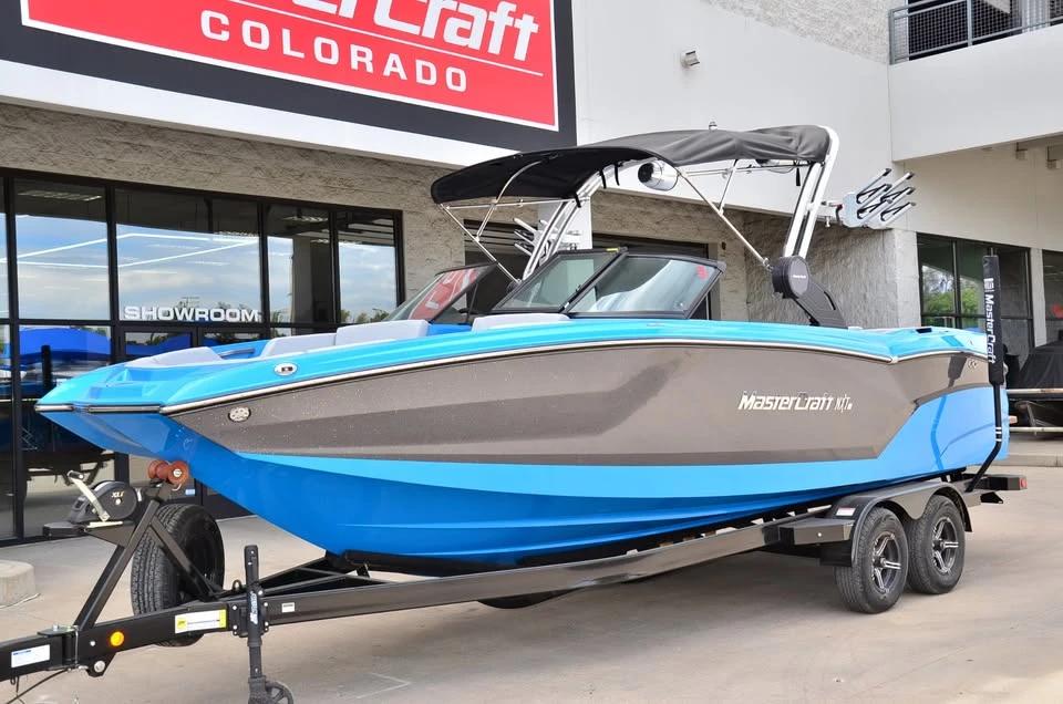 2022 MasterCraft NXT24