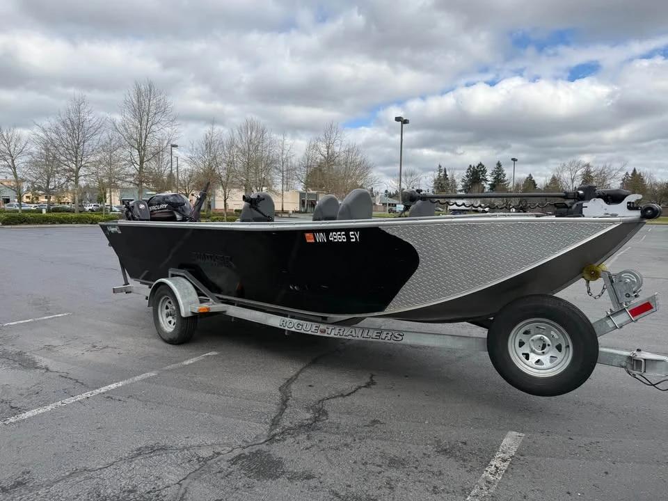 2019 Smoker Craft Sportsman Pro Vee