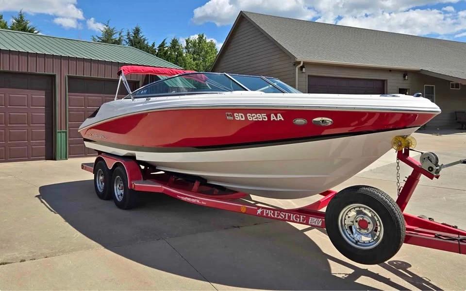 2006 Regal 2200