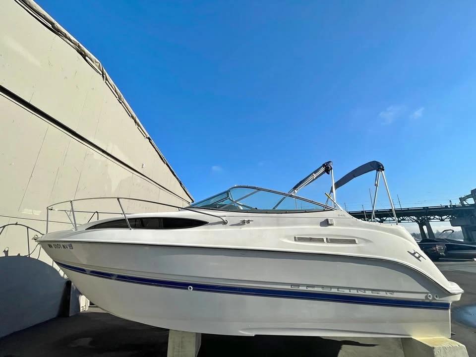 2006 Bayliner Cruiser 245