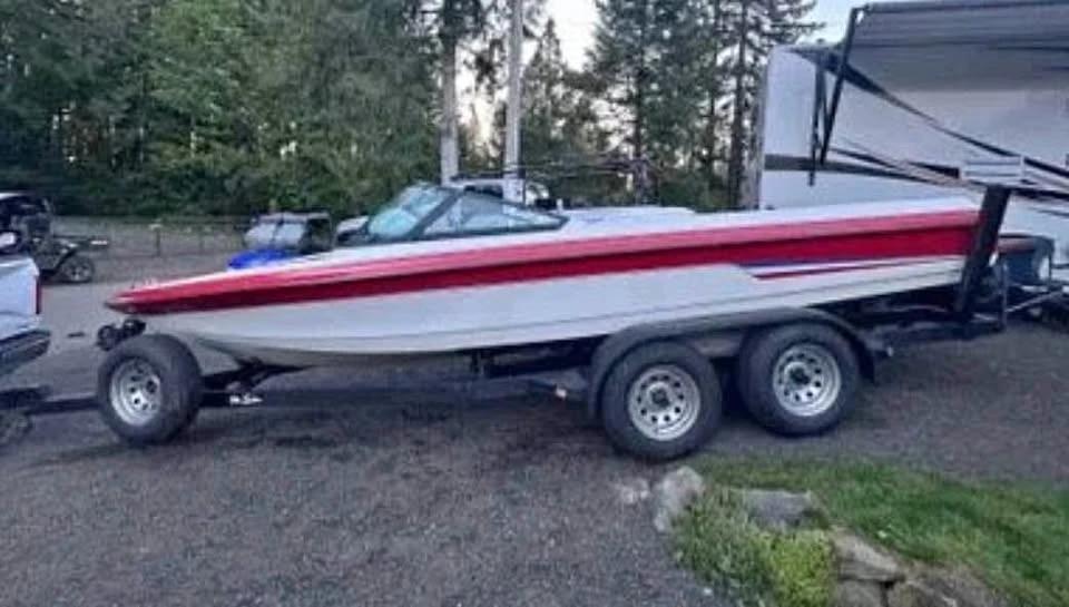 1982 Malibu competition ski boat