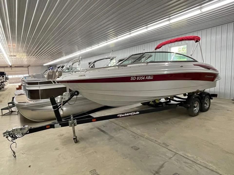 2010 Crownline 220