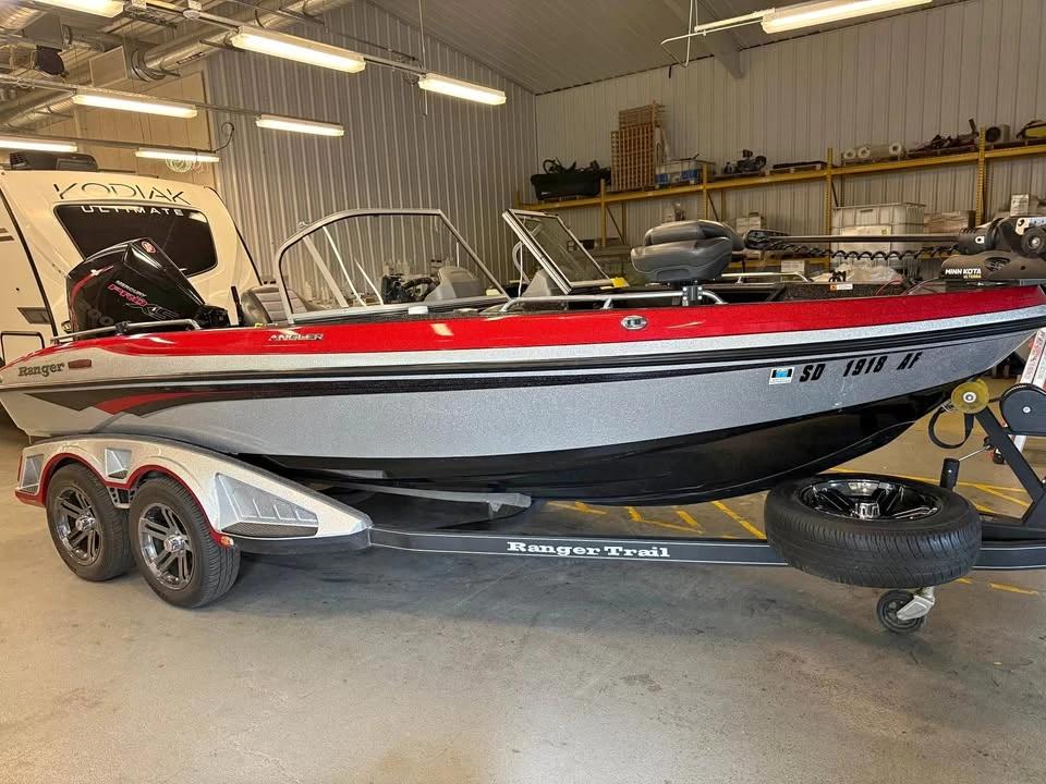 2019 Ranger 1880 Angler