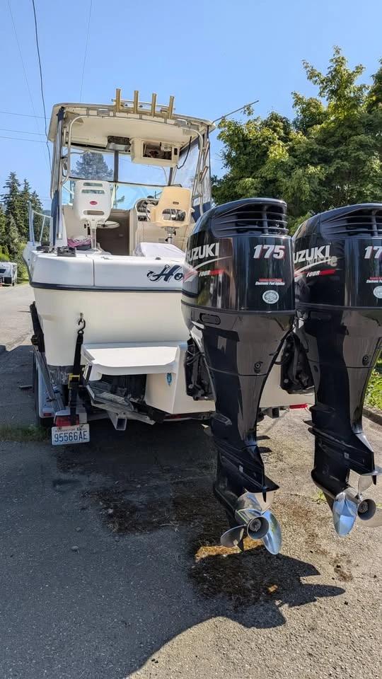 2004 Seasport 2800 Walkaround Commander 2800