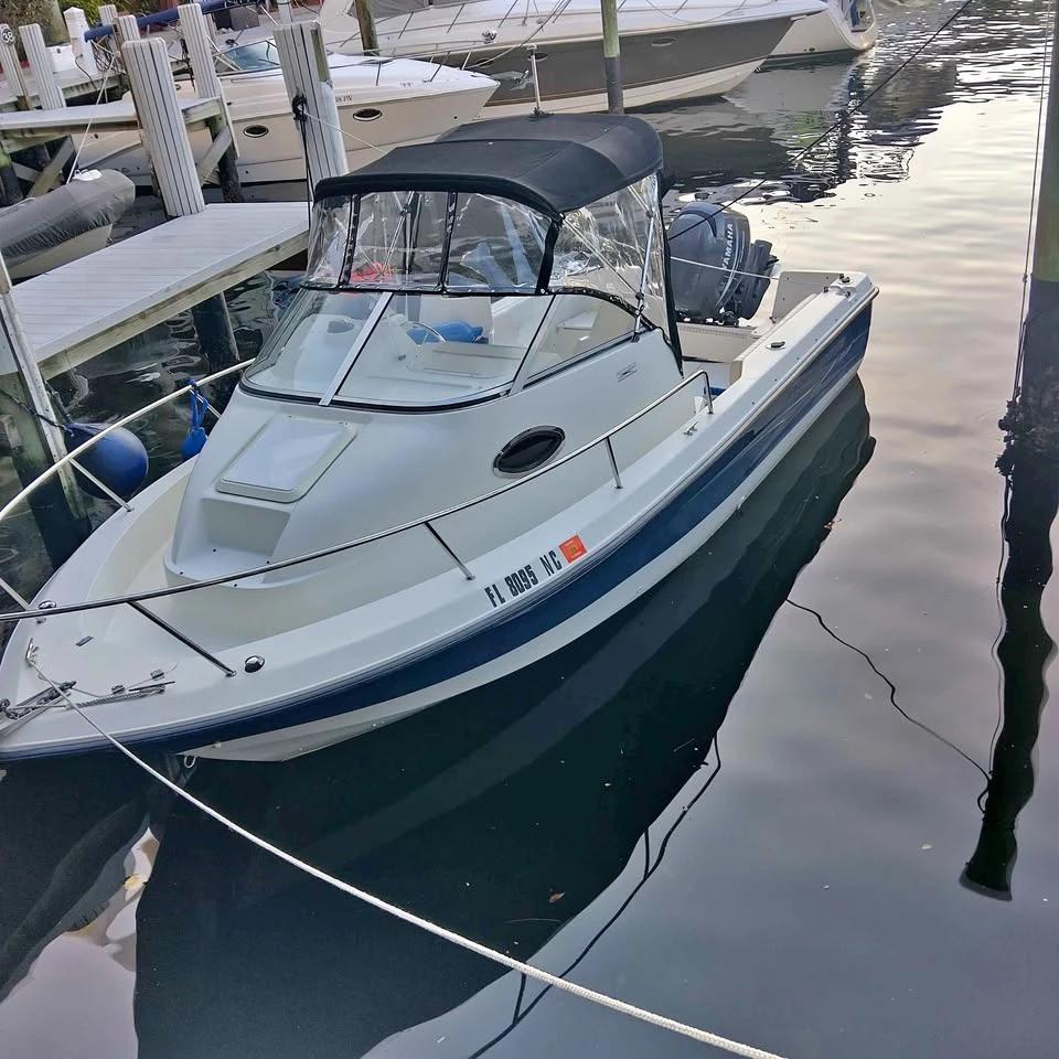 2006 Hydra-Sports WA212
