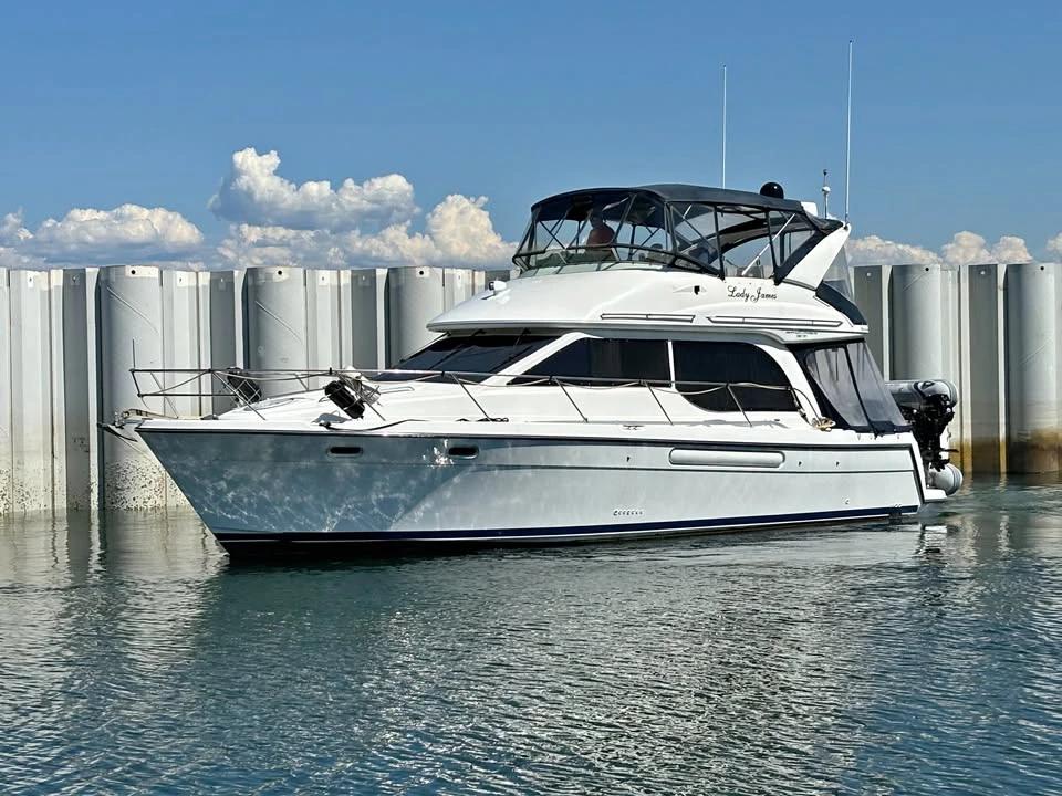 2000 Bayliner 3788 Motoryacht Command Bridge 3788 Command Bridge