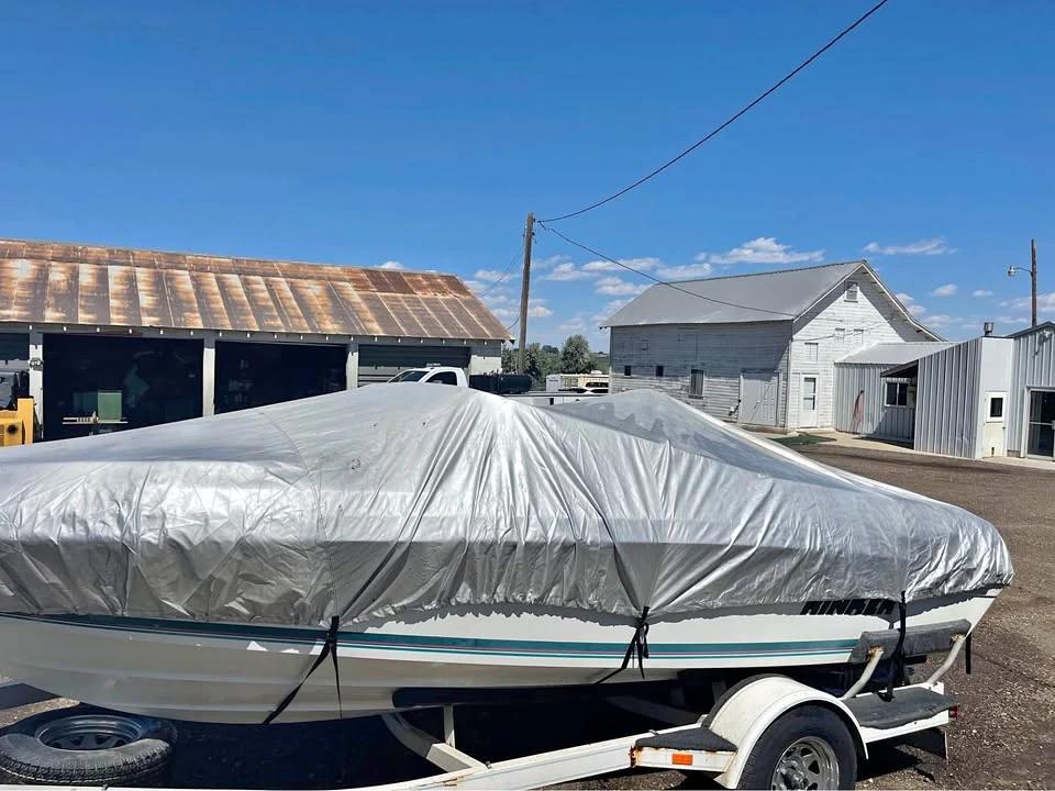 1993 Rinker Captiva