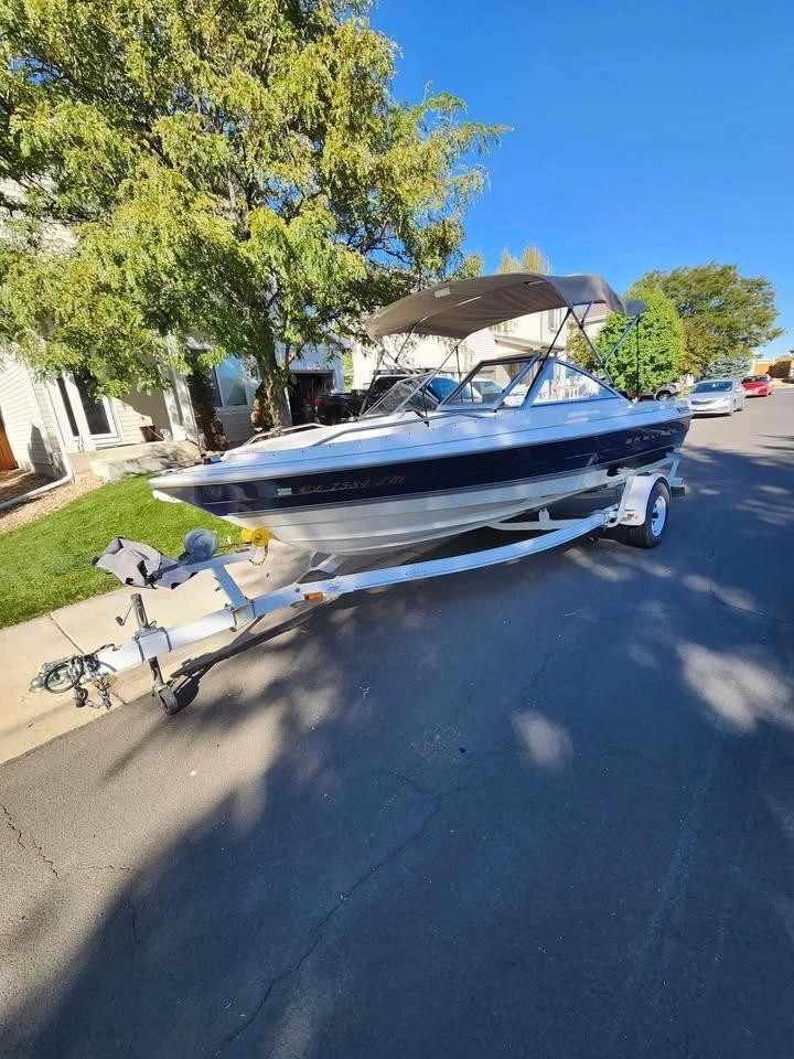 1997 Bayliner Capri