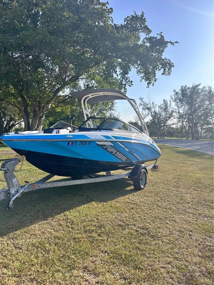2021 Yamaha AR195