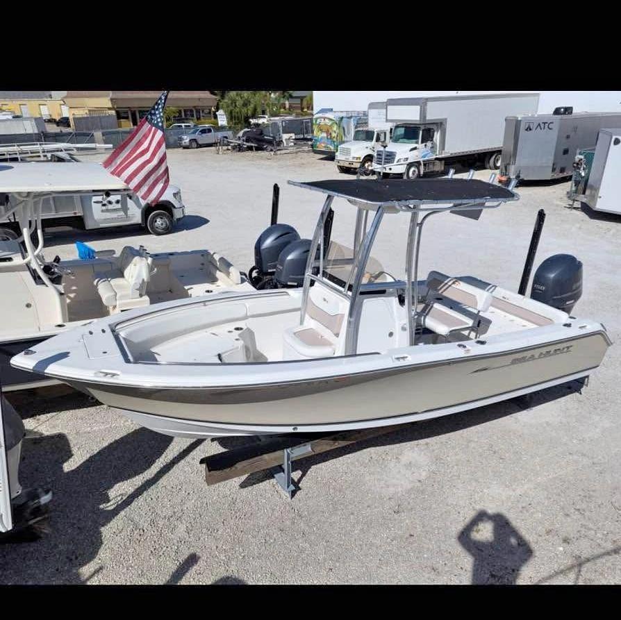2013 Sea Hunt Ultra 211