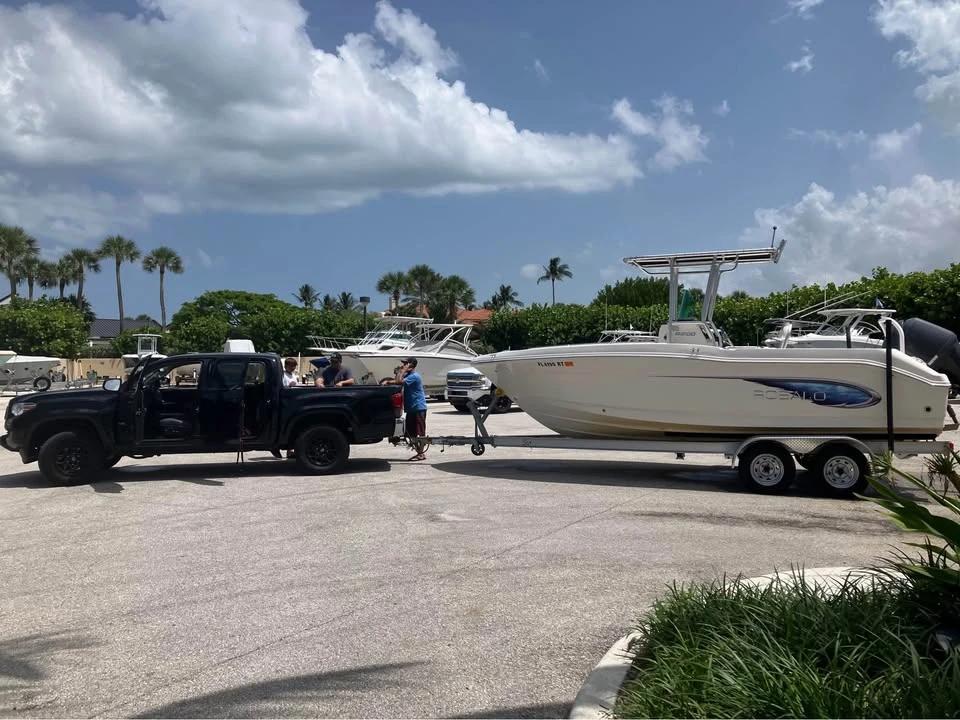 2014 Robalo R200
