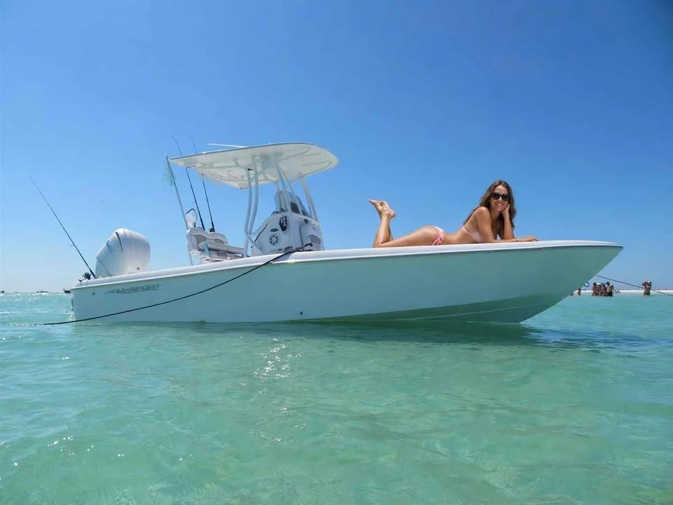2024 Aquasport 230 Pro (Bay Boat)