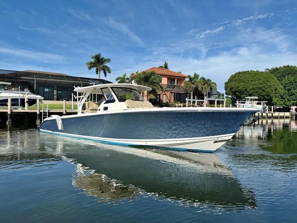 2016 Extreme Boats XC 38 Express Cuddy Cabin