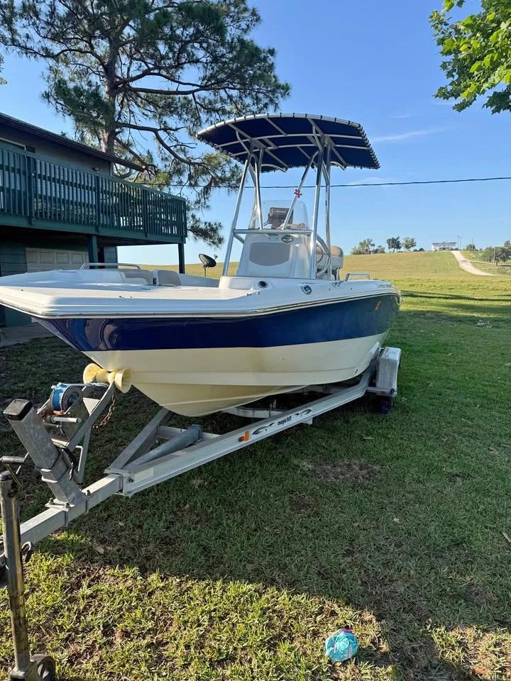 2026 NauticStar Boats 211 Angler