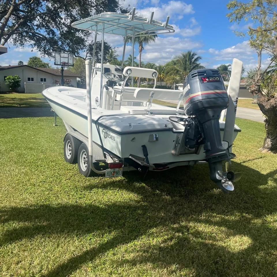 2026 Tides Boats (Tides Marine) 23 Bay Boat