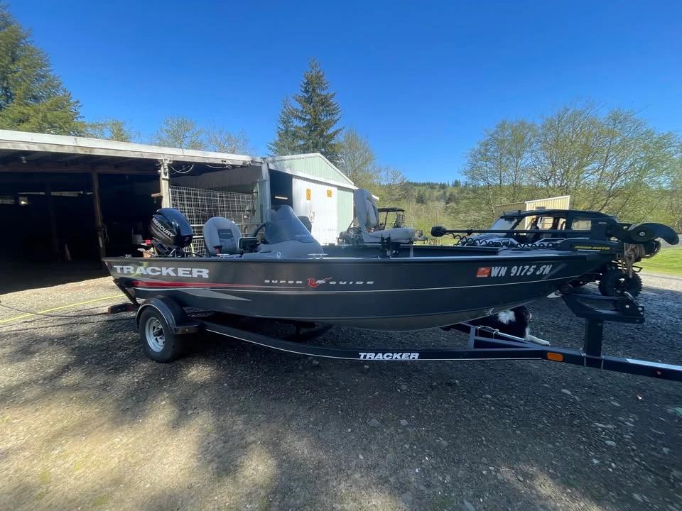2018 Tracker V16