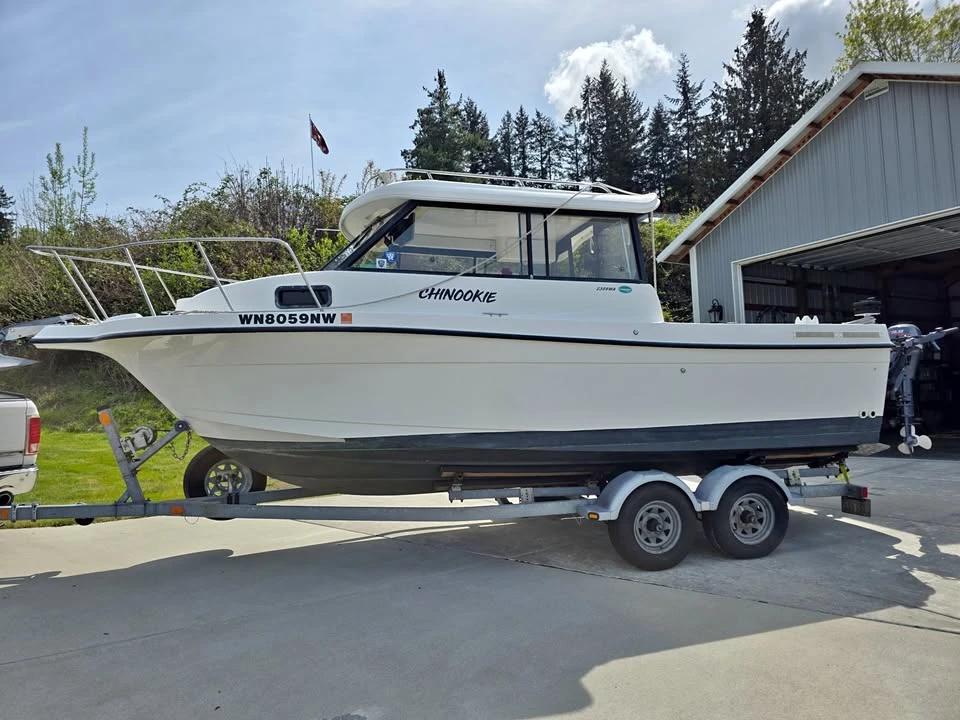 2006 Bayliner trophy pro 2359 2359 Pro Hardtop