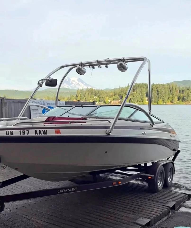 2002 VM Crownline boat 180 BR