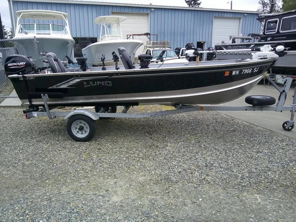 2022 Lund 1600 fury