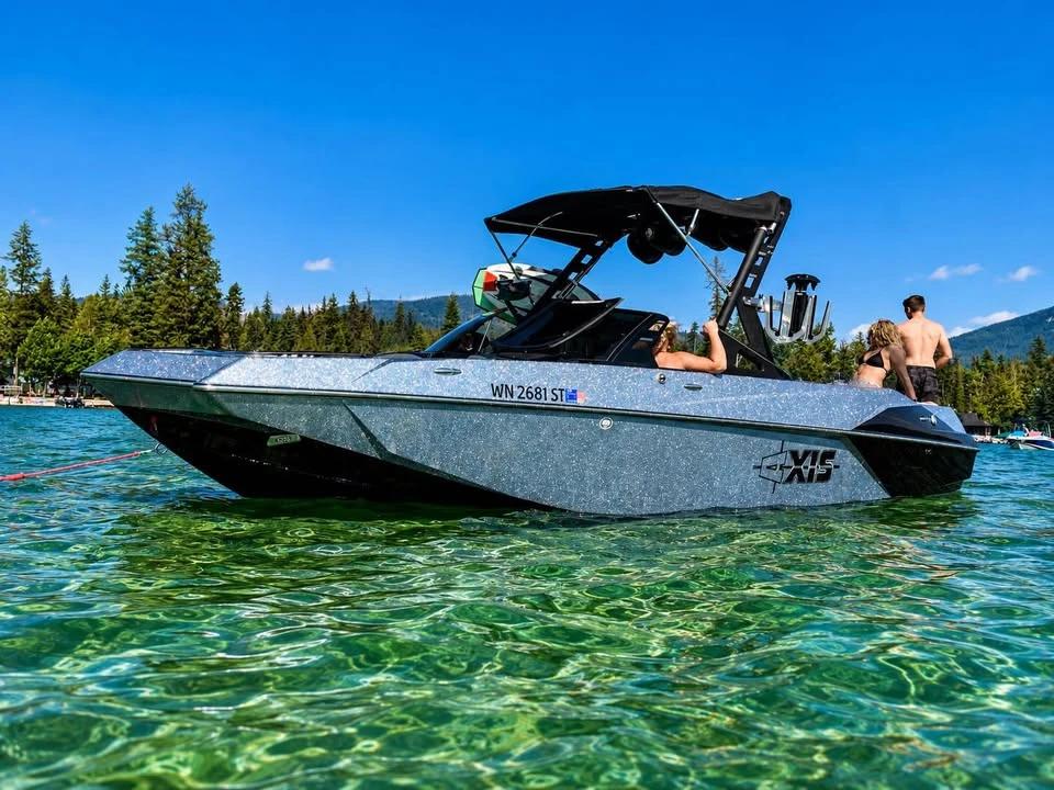 2019 Axis A24