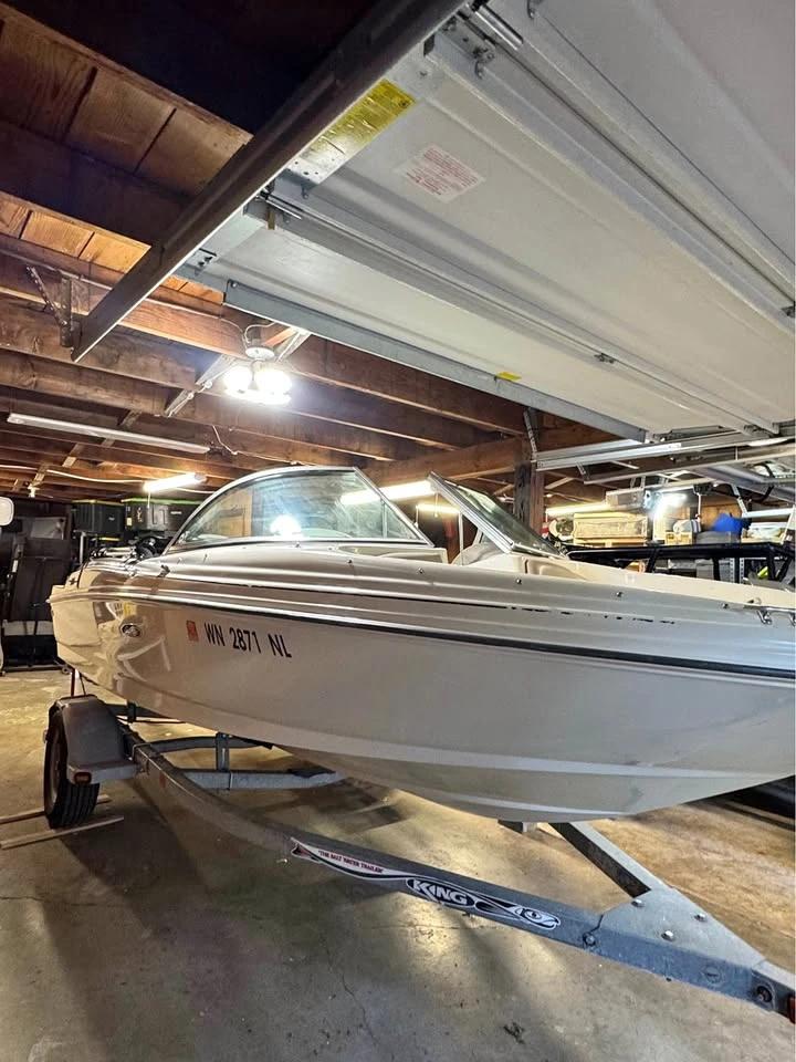 2002 Sea Ray 176 Bowrider | 340 Hours | King Trailer 176 Bowrider