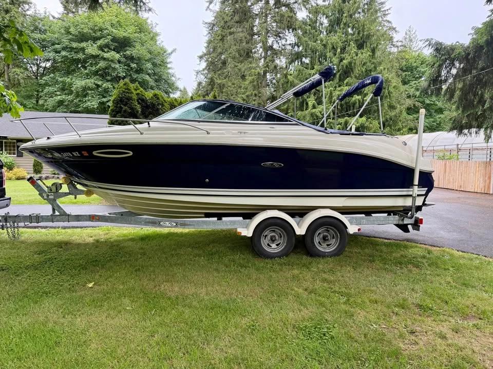 2007 Sea Ray Weekender 215 Weekender