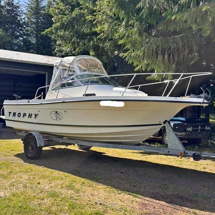 2000 Bayliner trophy 21 ft 2002 WA