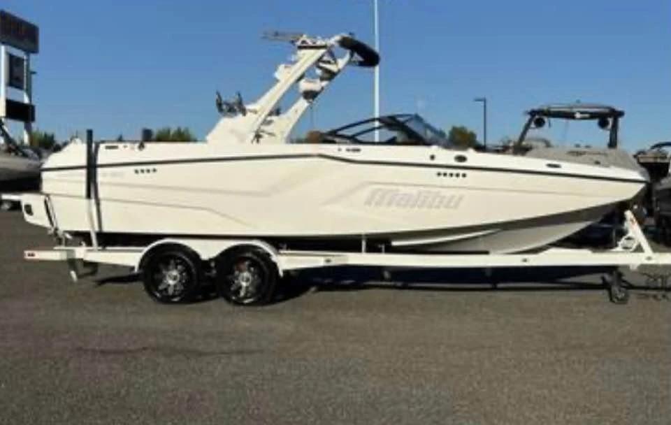 2024 2024 Malibu 23’ MXZ MXZ