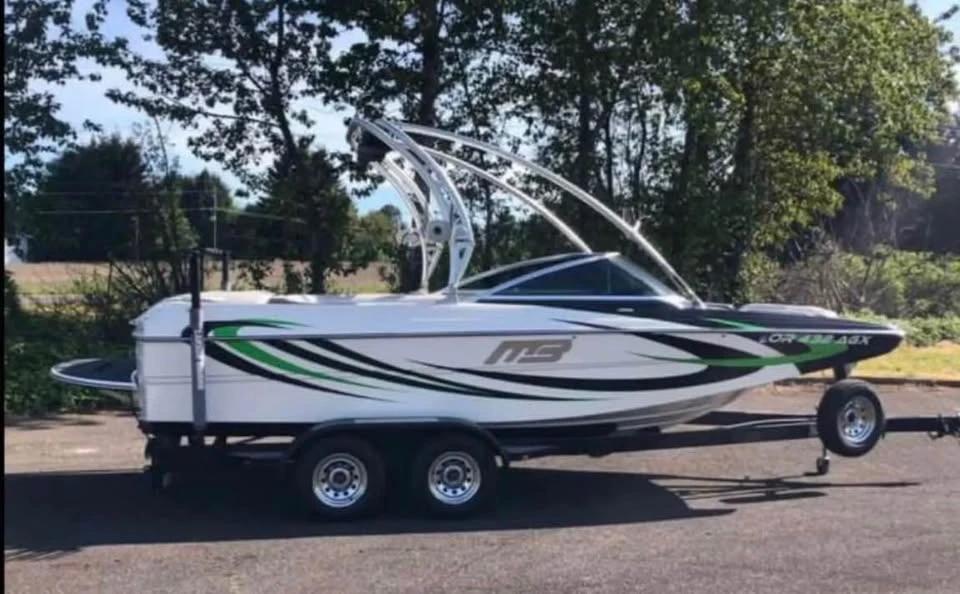 2011 MB Boats f-21 tomcat