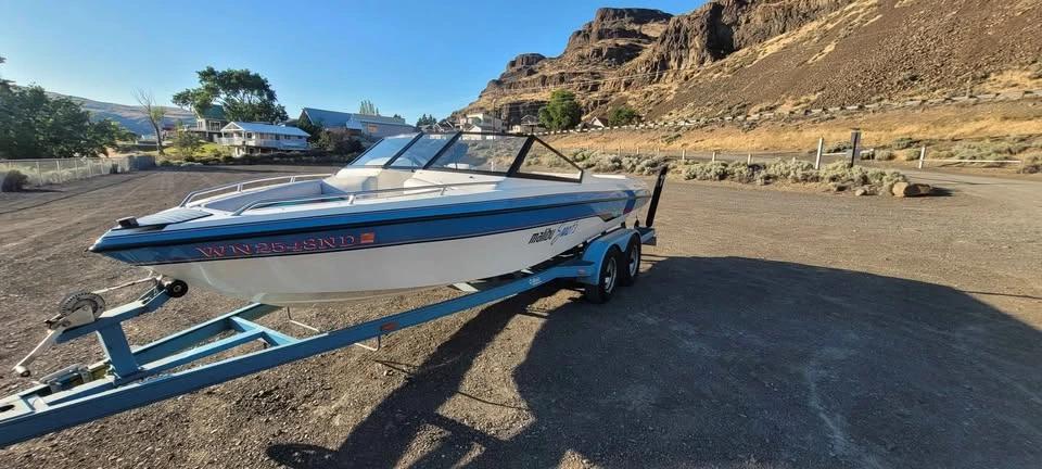 1992 Malibu M242
