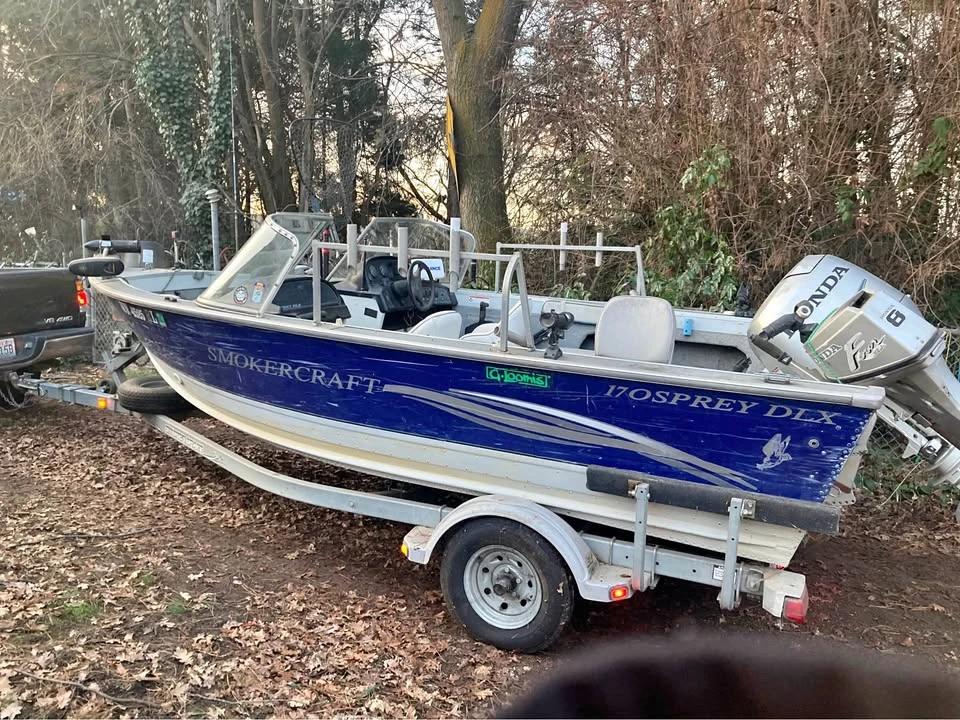 2003 smoker craft 17.5 ft boat 171 Millentia