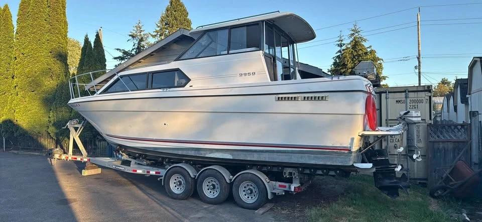1994 Bayliner 2559 Ciera 2556 Command Bridge