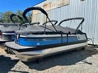 2022 Viaggio Diamante Pontoon