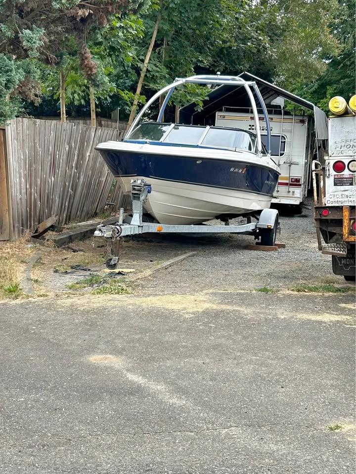 2007 bay liner cruiser open bow 5.0 mercury 215 Bowrider