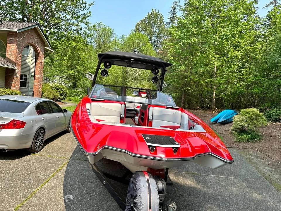 2017 Malibu MXZ 24