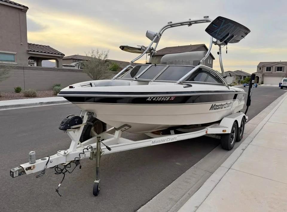 2000 Mastercraft prostar 195
