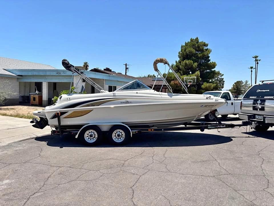 1999 Sea Ray Sundeck Boat