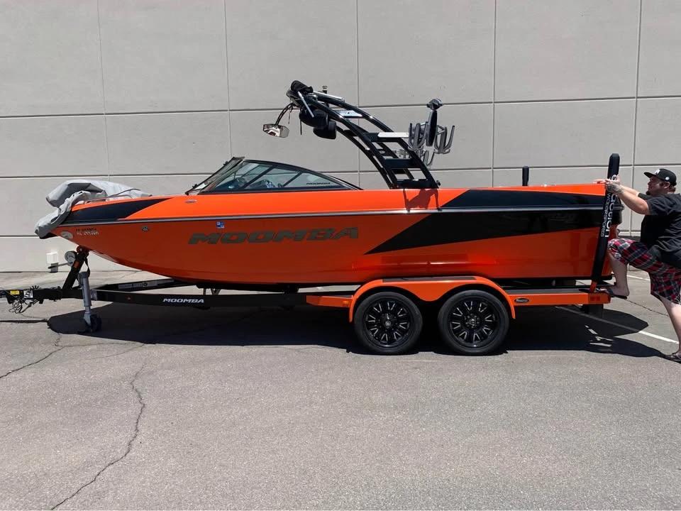 2014 Moomba Mojo wake