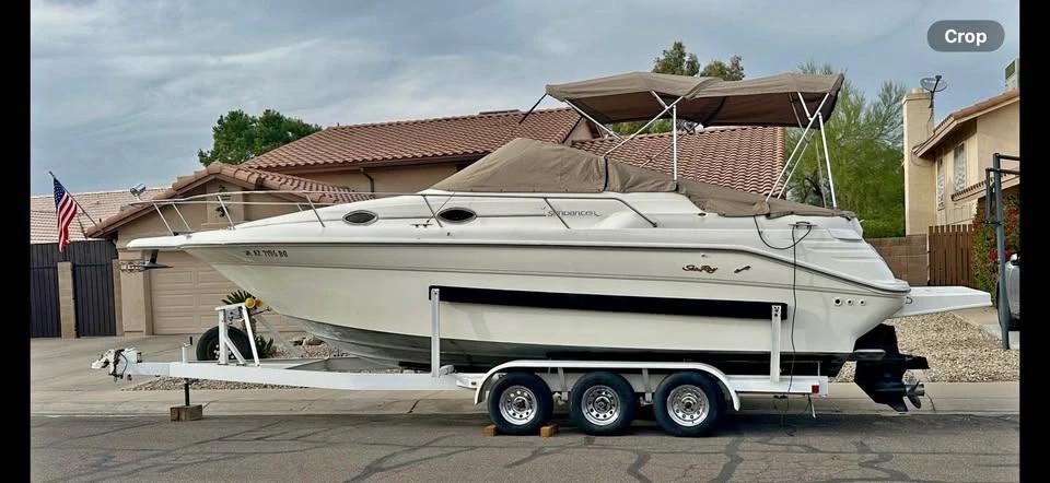1996 270 Sea Ray Sundancer