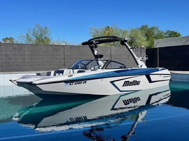 2022 Malibu 24 mxz Malibu Wakesetter 24 MXZ